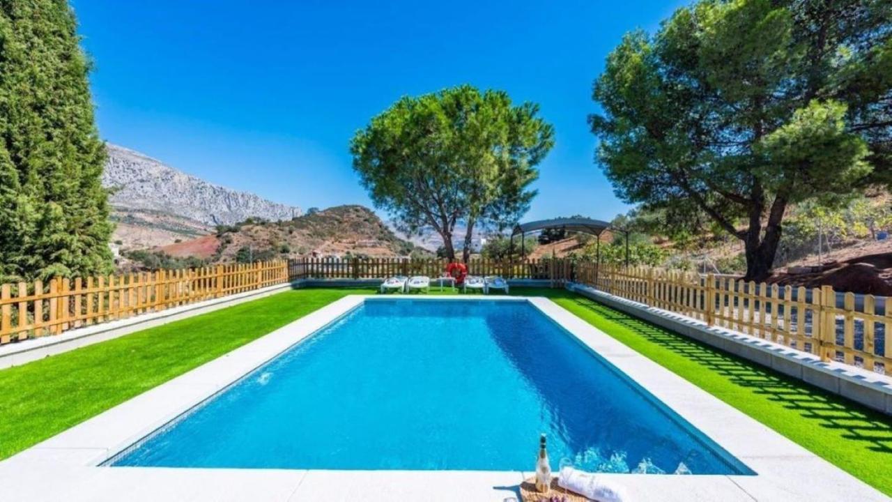 Casa Rural El Olimpo-Caminito Del Rey El Chorro Bagian luar foto